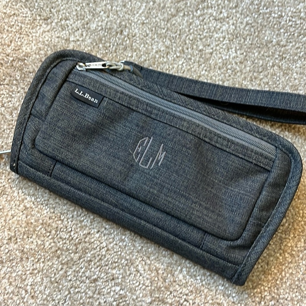 LL Bean Wristlet Wallet